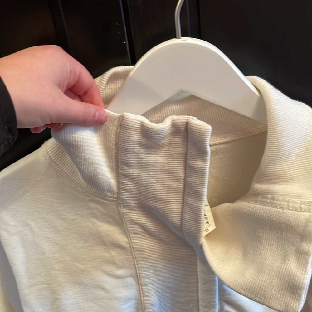 Lululemon sweater - Picture 3 of 5
